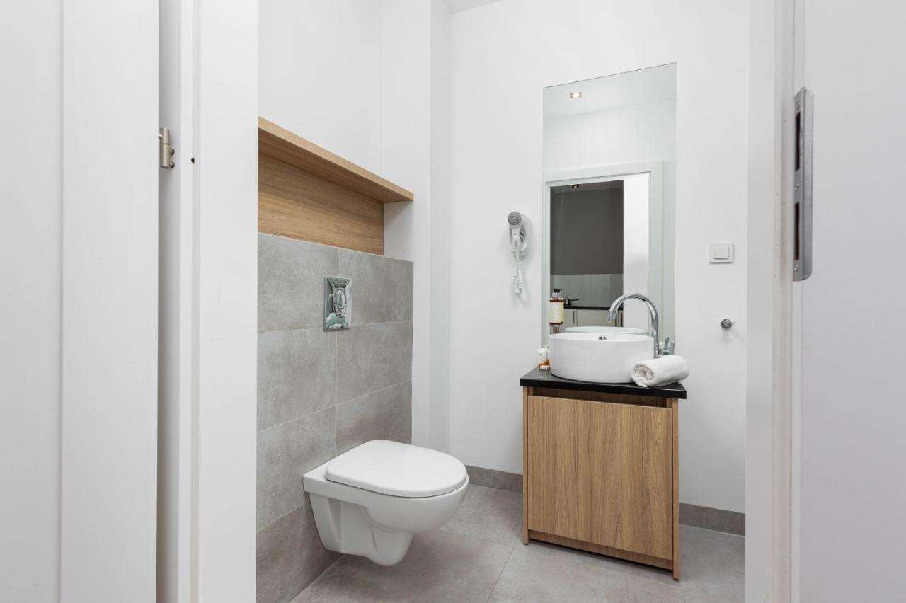 Slawinska Apartment Warsaw Wola By Noclegi Renters Exteriér fotografie
