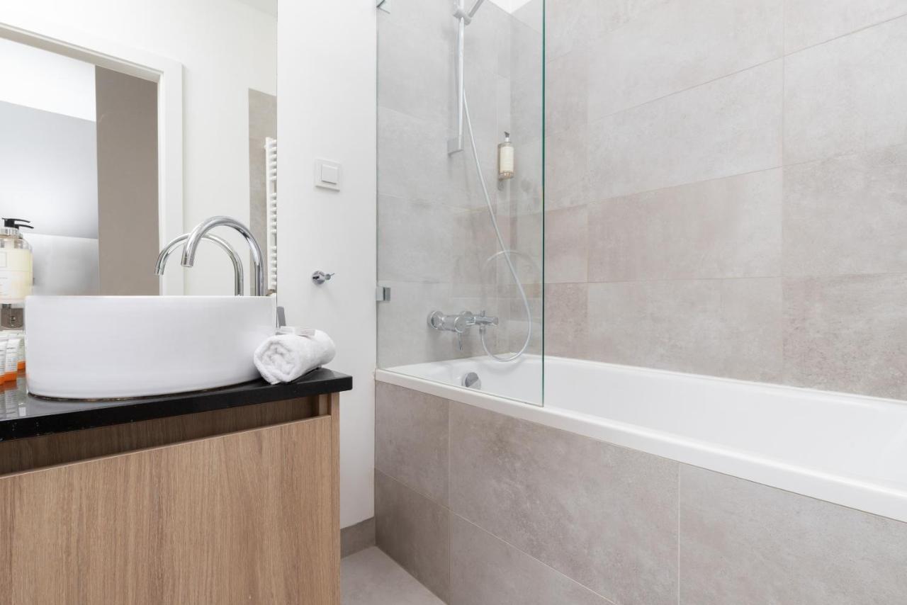 Slawinska Apartment Warsaw Wola By Noclegi Renters Exteriér fotografie